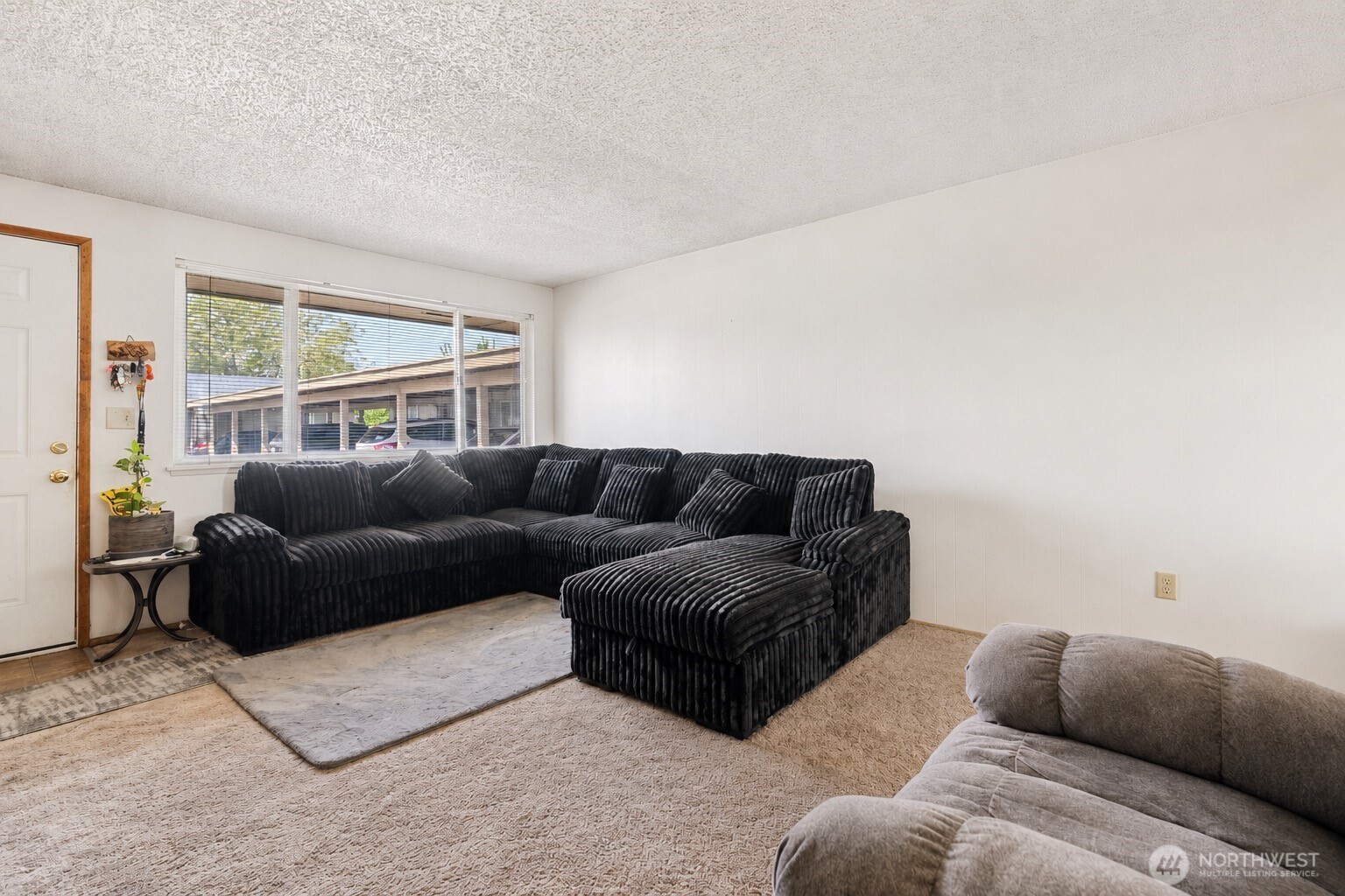 1011 1013, 1015 S 48th Avenue Yakima WA 98908