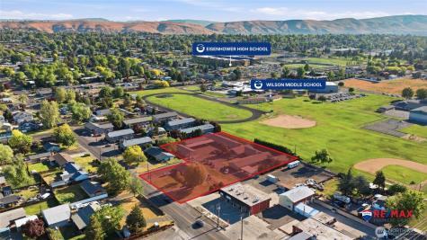 1011 1013, 1015 S 48th Avenue Yakima WA 98908