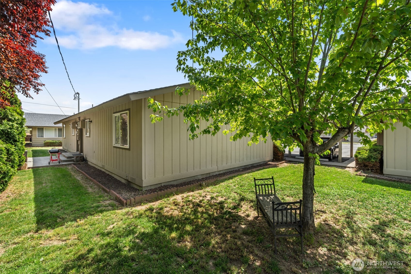 1011 1013, 1015 S 48th Avenue Yakima WA 98908