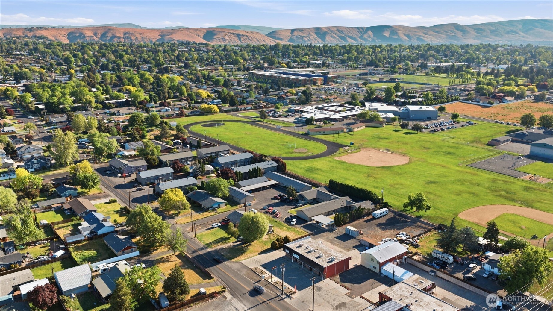 1011 1013, 1015 S 48th Avenue Yakima WA 98908