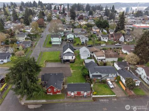 815 Hewitt Bremerton WA 98337