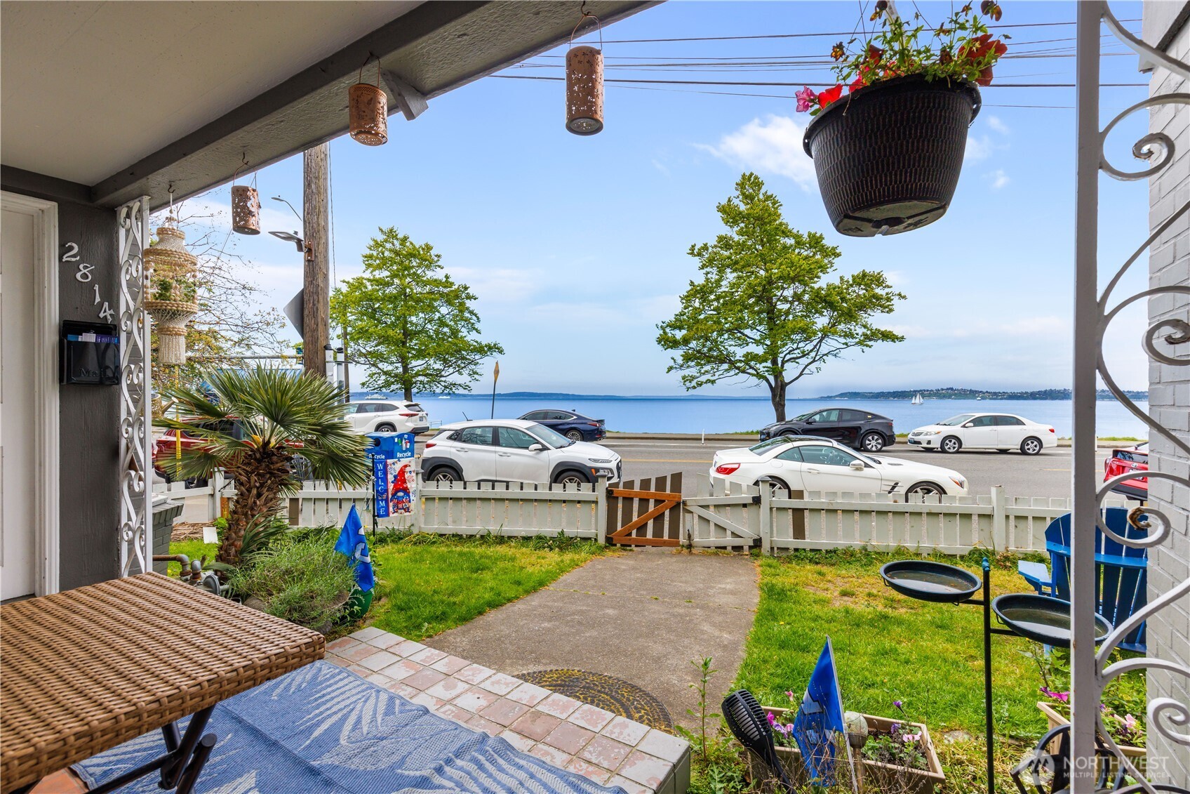 2810 Alki Avenue SW Seattle WA 98116