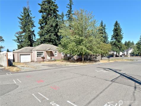 1409 Monroe Avenue NE Renton WA 98056