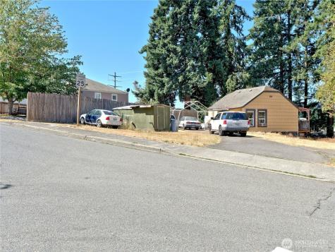 1409 Monroe Avenue NE Renton WA 98056