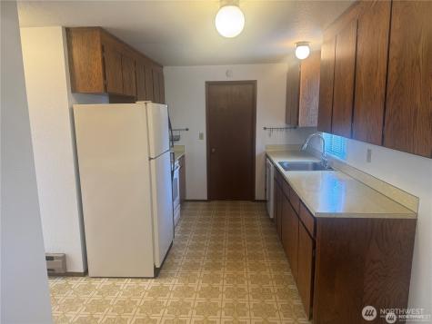 11752 Burke Avenue N Seattle WA 98133