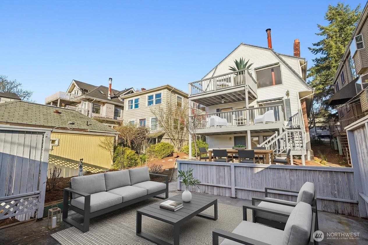 2349 Boylston Avenue E Seattle WA 98102