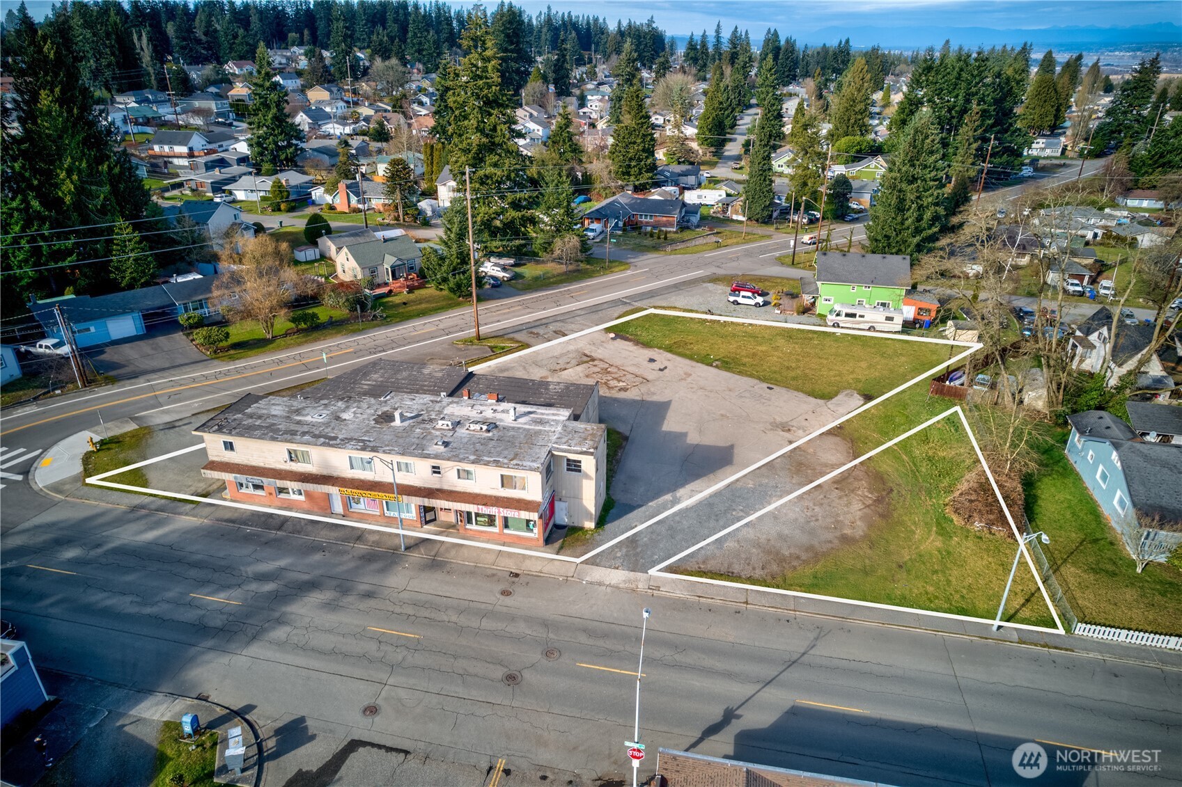 2011 Madison Street Everett WA 98203