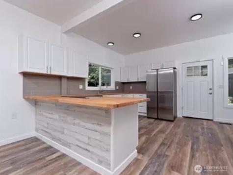 112 Kennebeck Avenue S Kent WA 98030