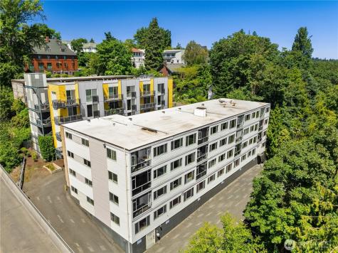 2233 NE 46th Street Seattle WA 98105