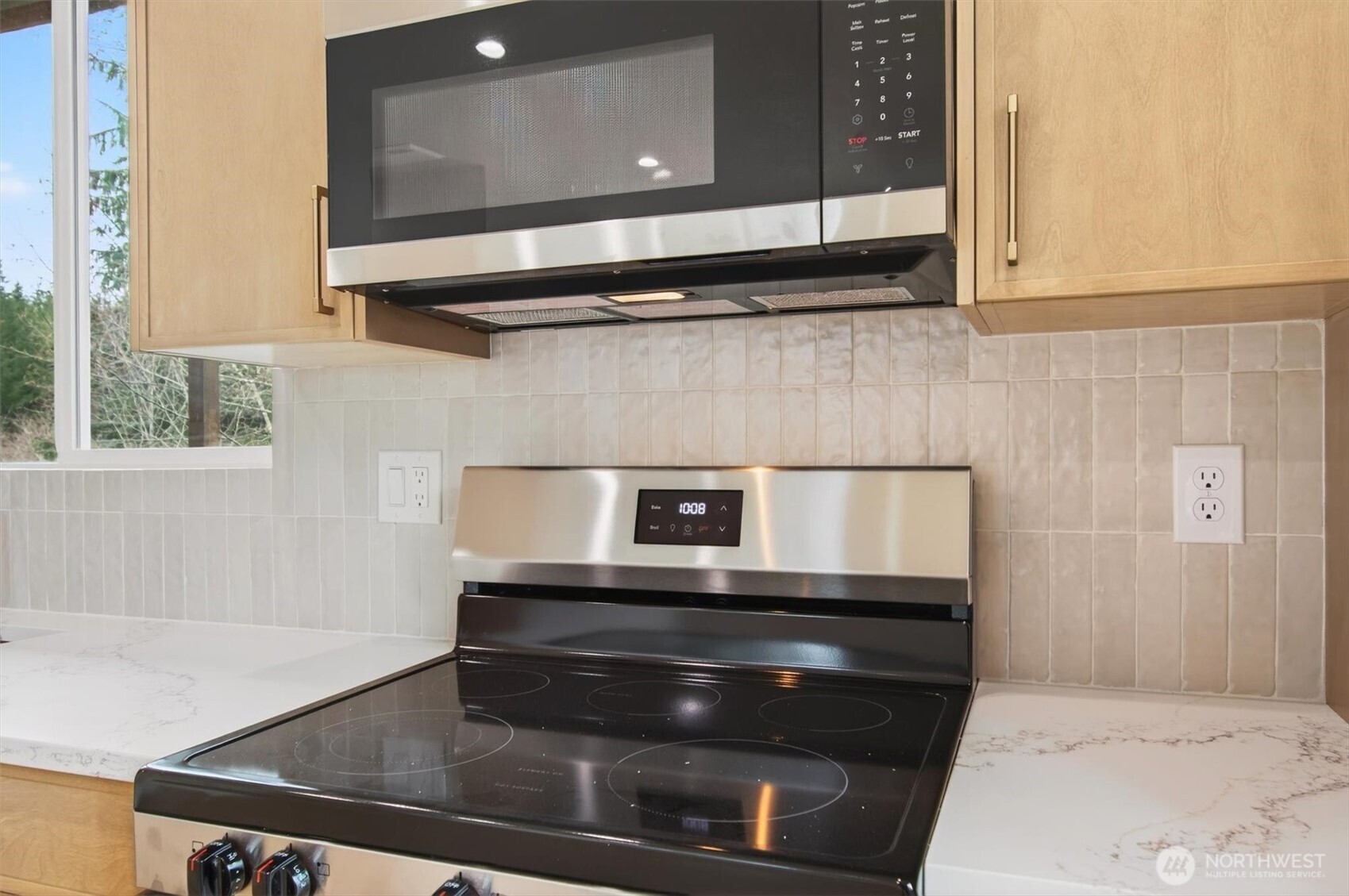 11 Sun Crest Lane Cathlamet WA 98612