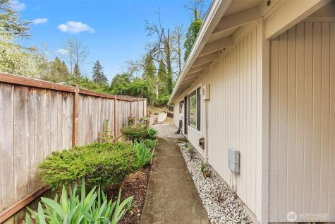 1072 Central Street SE Olympia WA 98501