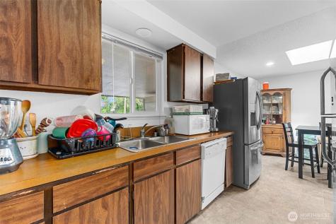 1072 Central Street SE Olympia WA 98501