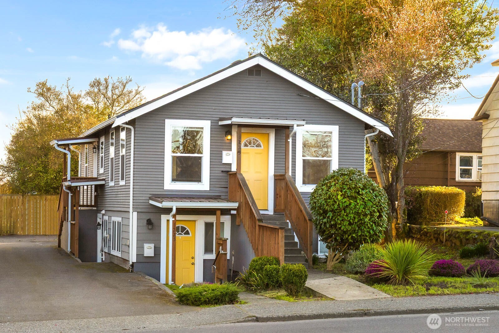 1223 11th Street Bremerton WA 98337