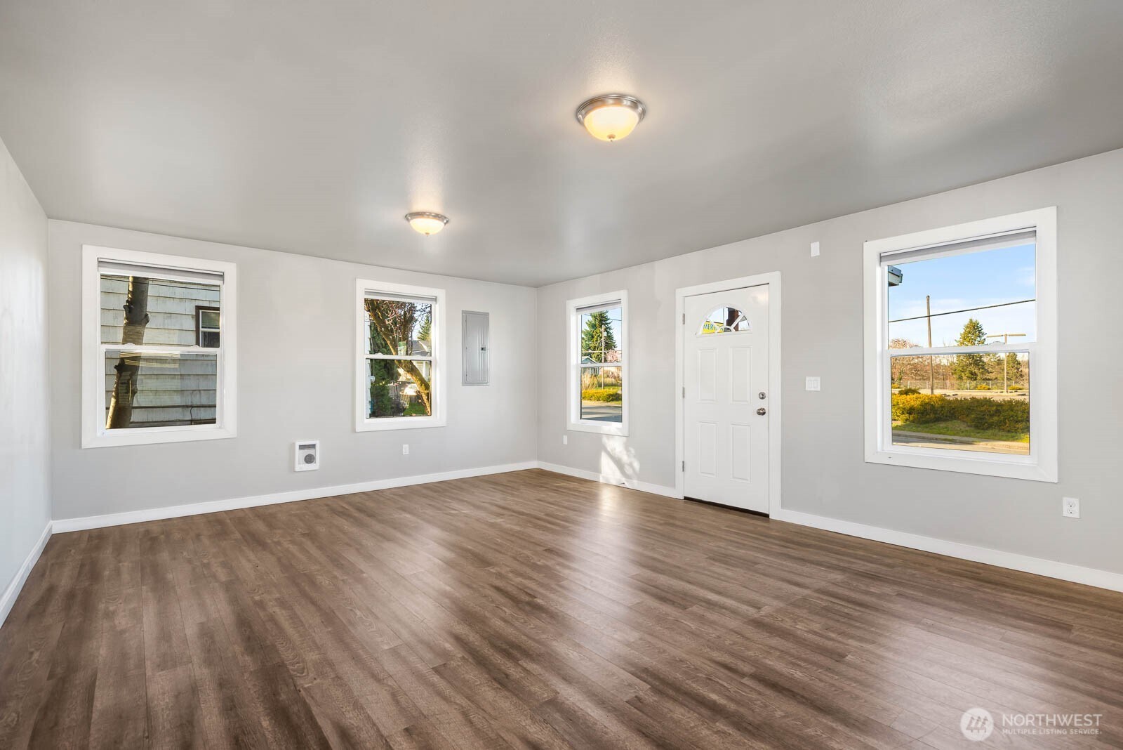 1223 11th Street Bremerton WA 98337