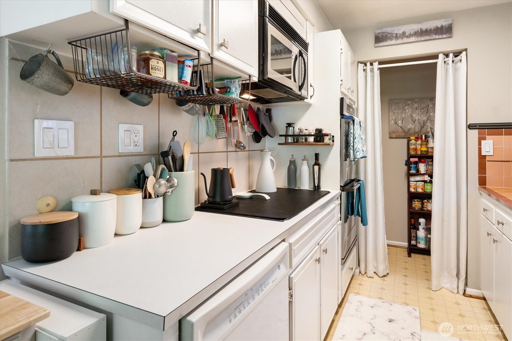 1573 90th Street Seattle WA 98117