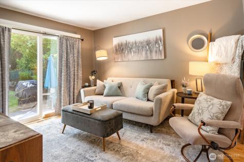 1573 90th Street Seattle WA 98117