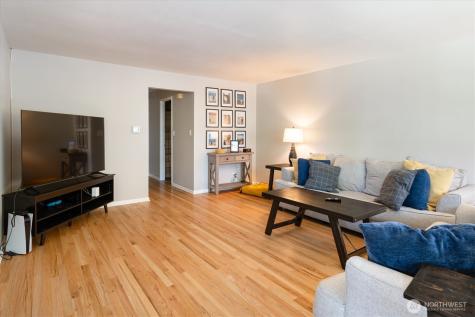 1573 90th Street Seattle WA 98117