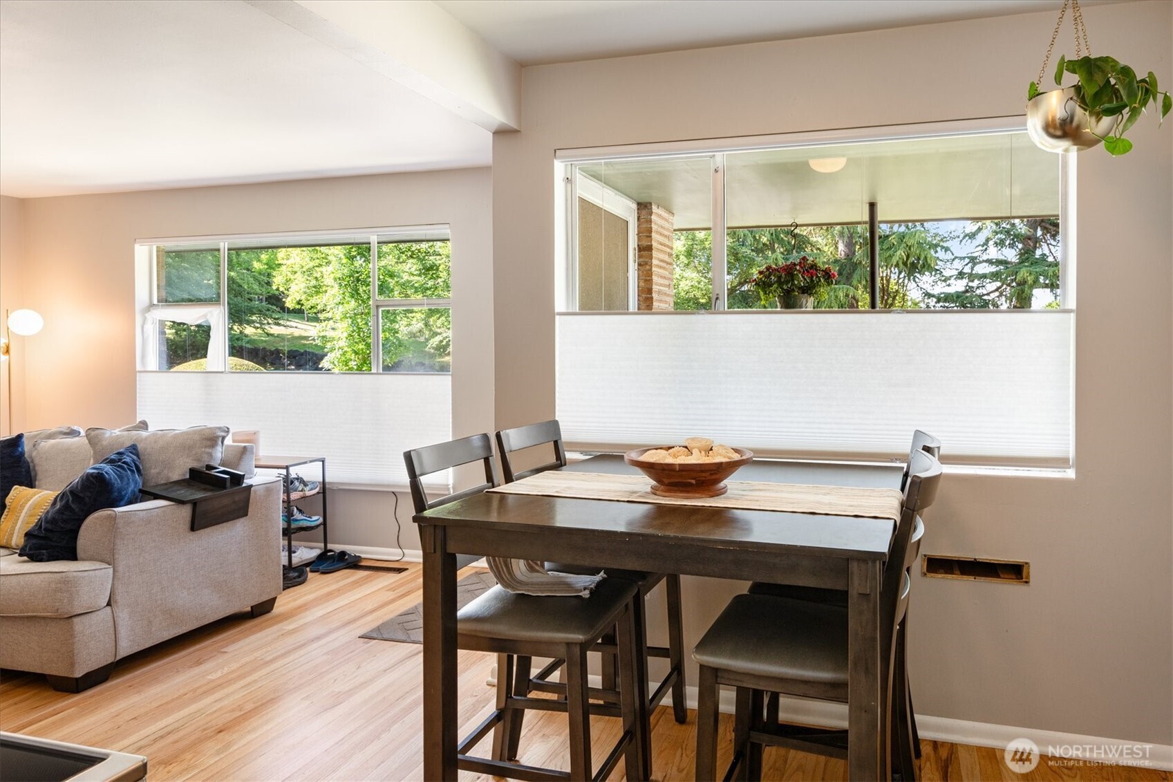 1573 90th Street Seattle WA 98117