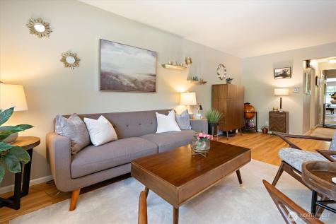 1573 90th Street Seattle WA 98117