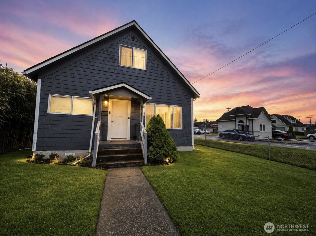 909 E 2nd Street Aberdeen WA 98520