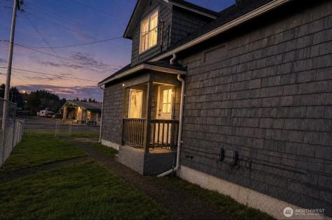 909 E 2nd Street Aberdeen WA 98520