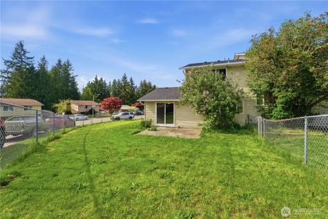 302 Bedrock Drive Everett WA 98203