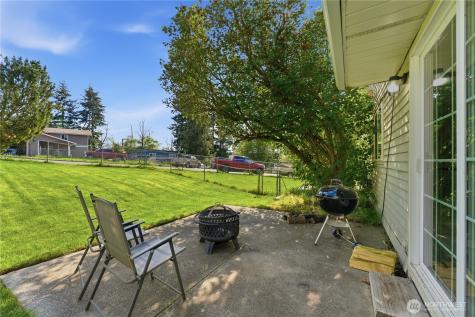 302 Bedrock Drive Everett WA 98203