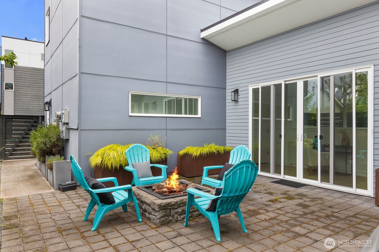 6233 Carleton Avenue S Seattle WA 98108