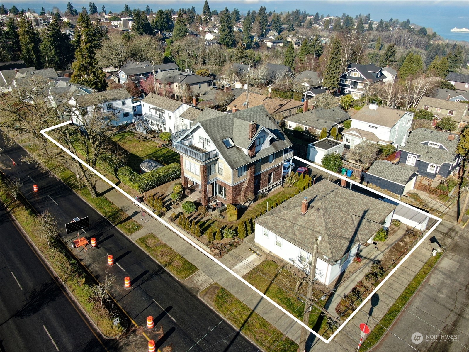 2515 Belvidere Avenue SW Seattle WA 98126