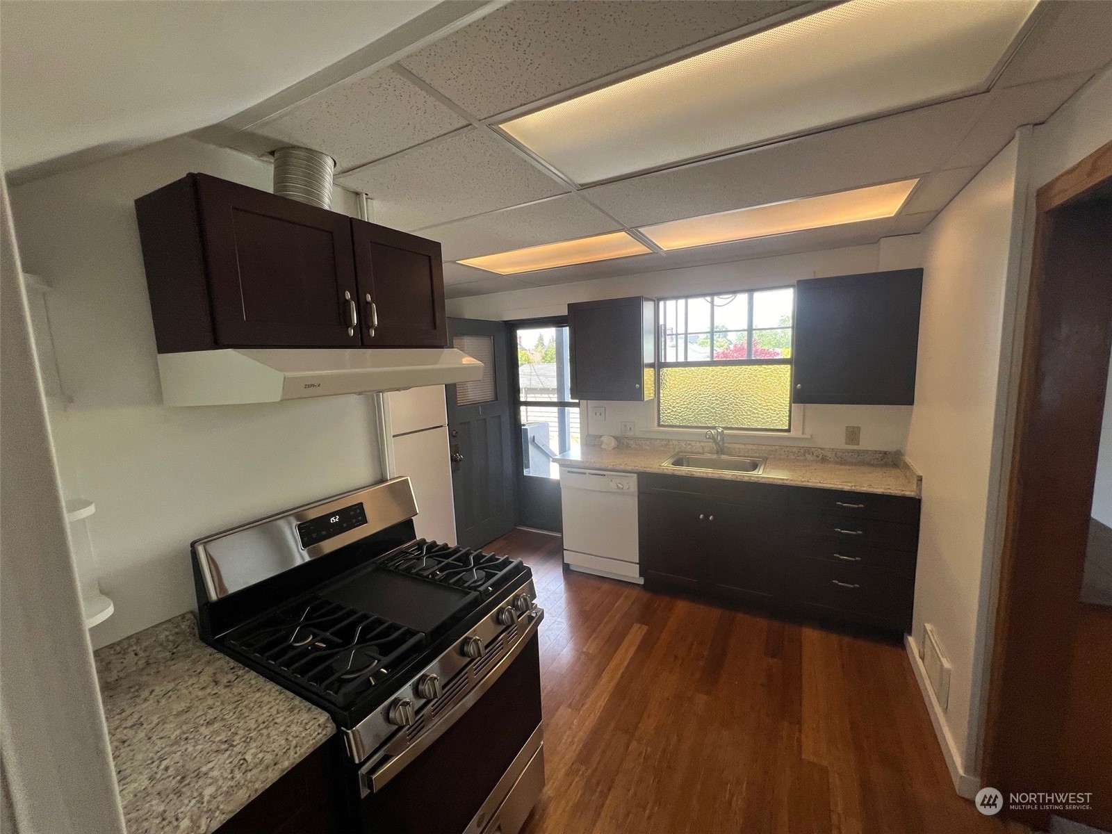 2515 Belvidere Avenue SW Seattle WA 98126