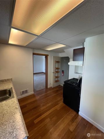 2515 Belvidere Avenue SW Seattle WA 98126