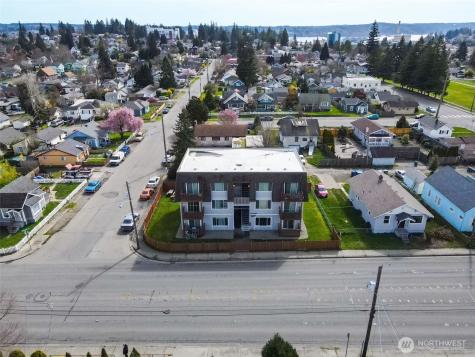 2001 11TH Bremerton WA 98337