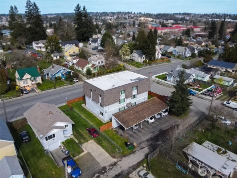 2001 11TH Bremerton WA 98337