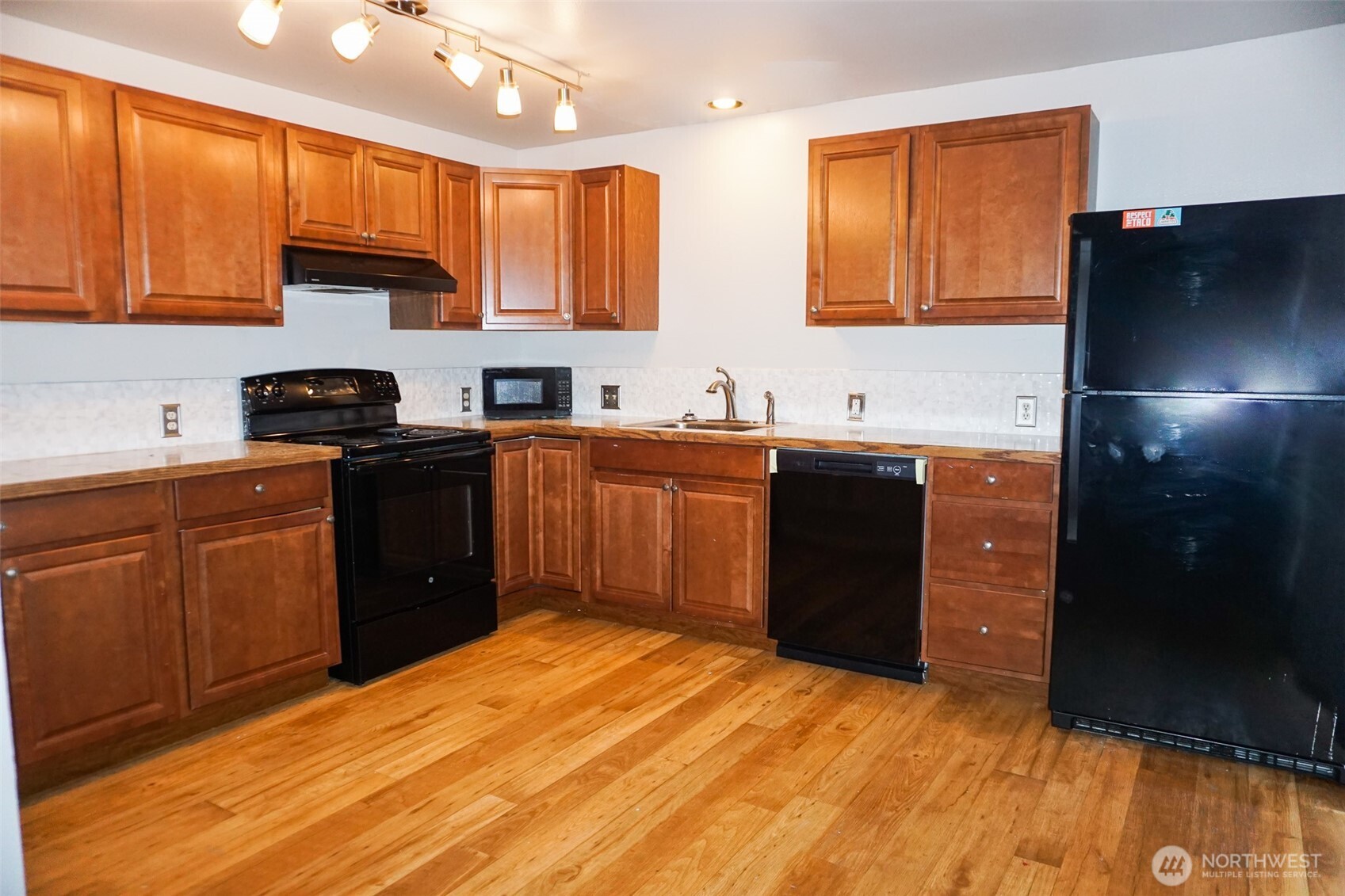 2001 11th Street Bremerton WA 98337