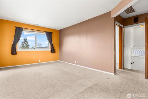 1014 1014 1/2 So. Lawrence Street Tacoma WA 98405
