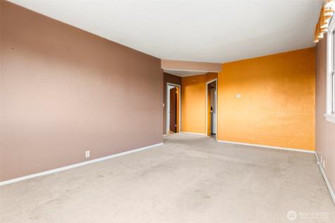 1014 1014 1/2 So. Lawrence Street Tacoma WA 98405