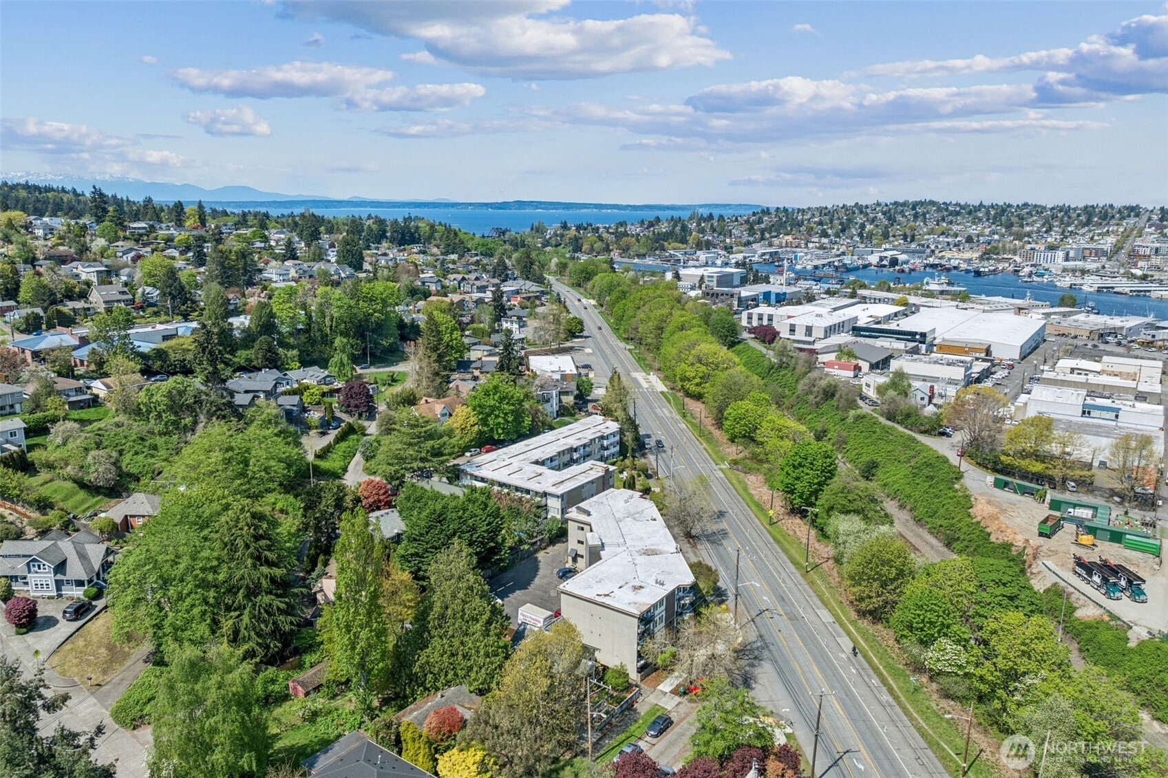 4051 Gilman Avenue W Seattle WA 98199