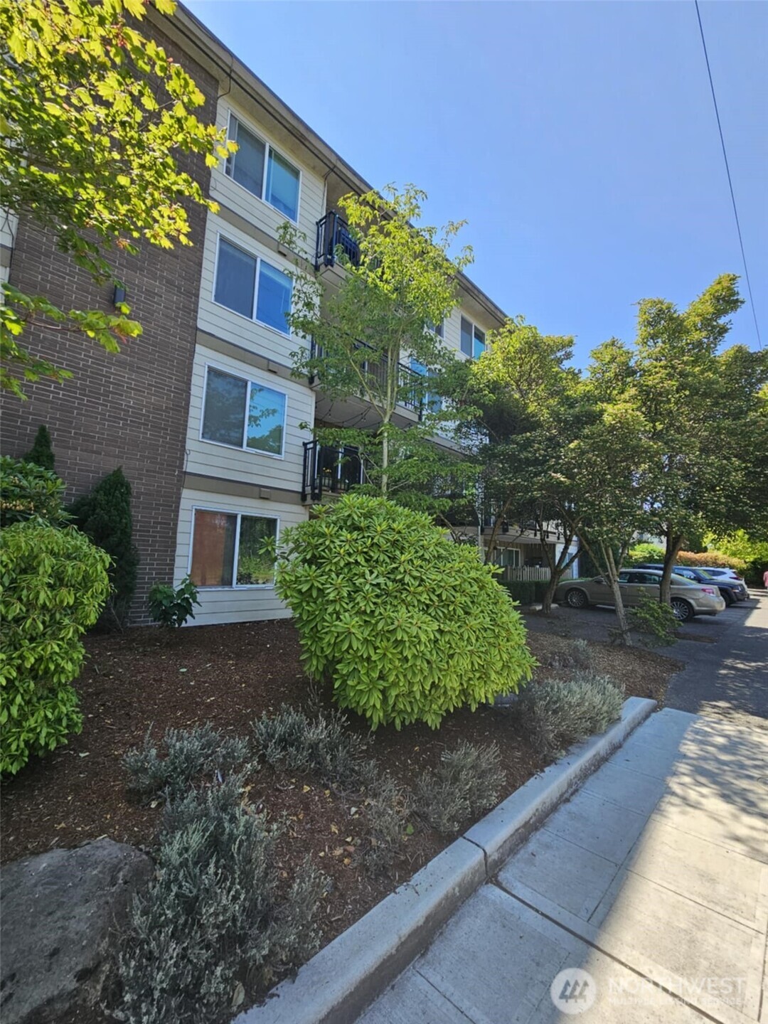 4051 Gilman Avenue W Seattle WA 98199