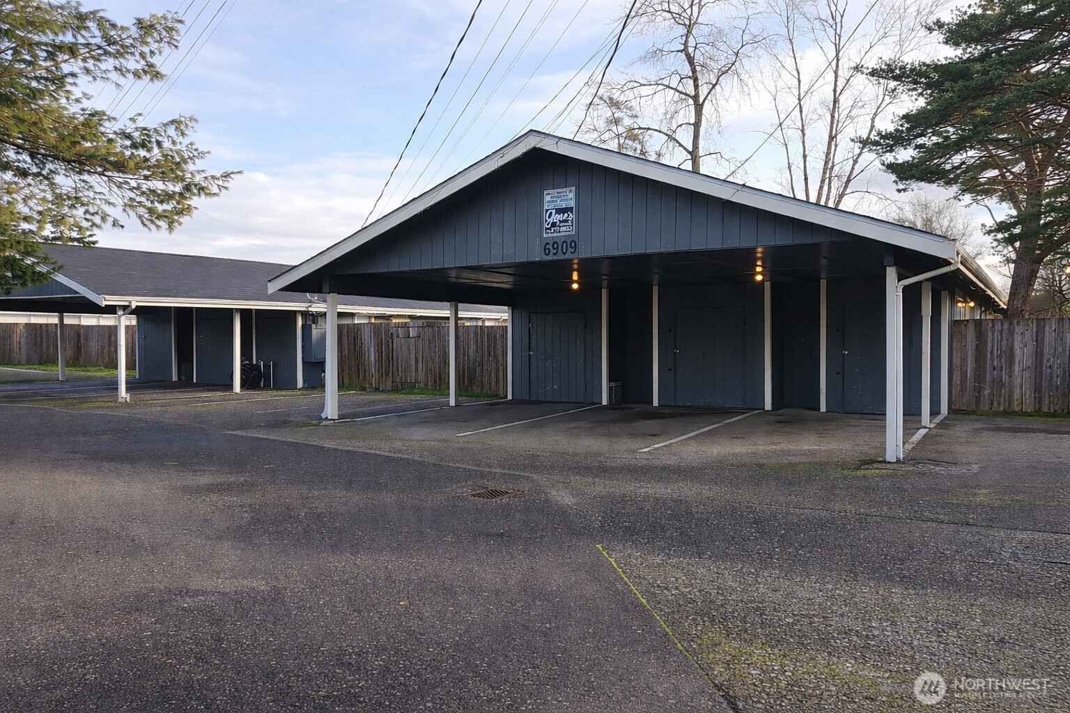 6909 S Madison Tacoma WA 98409