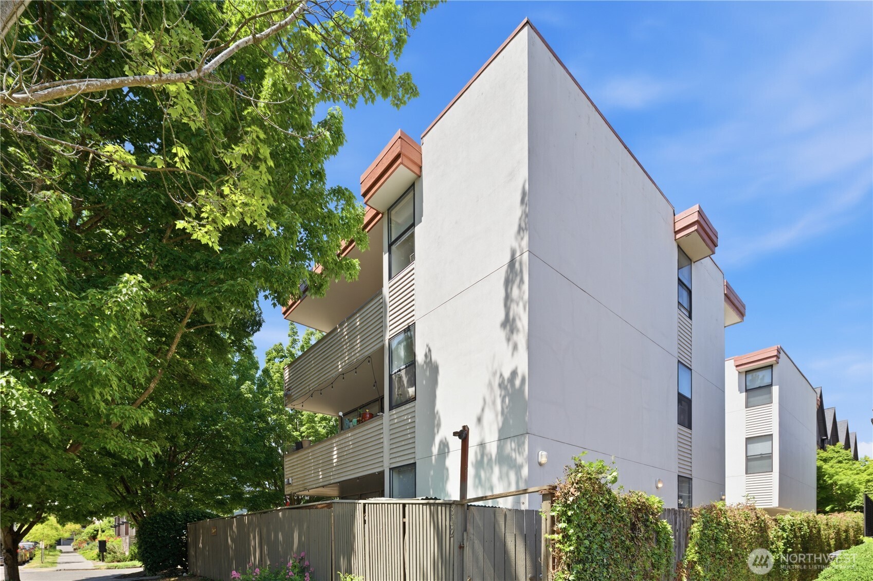 802 N 43rd Street Seattle WA 98103