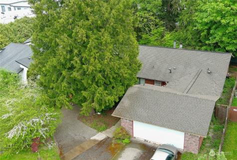 712 142nd Place SE Bellevue WA 98007
