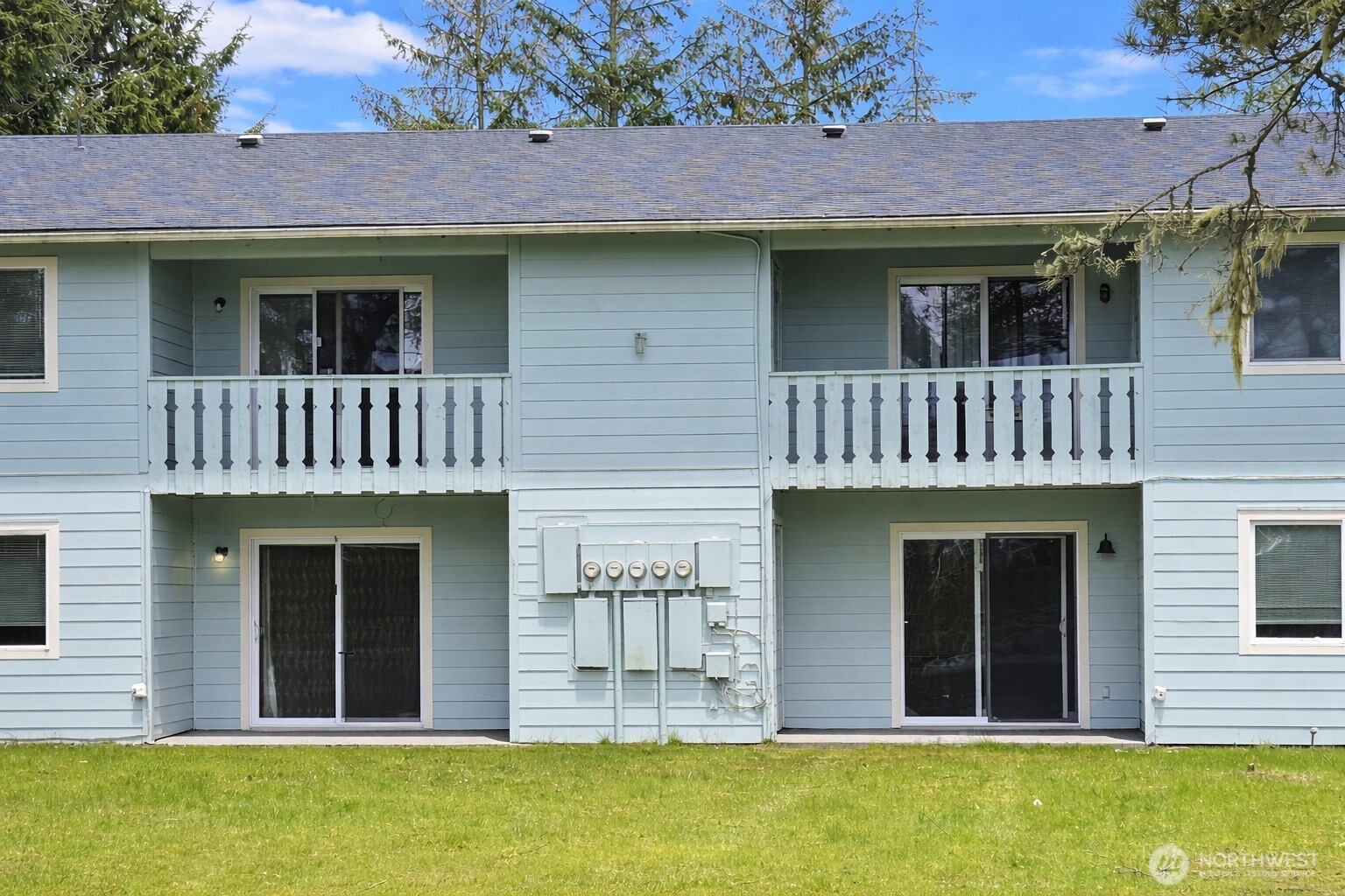 555 Sunset Avenue NE Ocean Shores WA 98569
