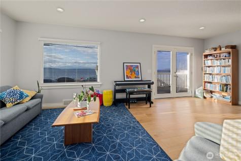 1788 Alki Avenue SW Seattle WA 98116