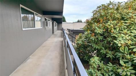 8805 14th Avenue S Seattle WA 98108