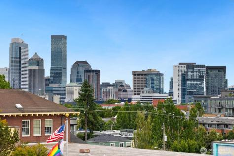 702 11th Avenue E Seattle WA 98102