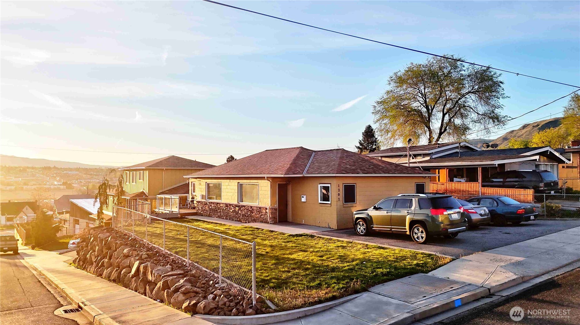 1201 Monitor Avenue Wenatchee WA 98801
