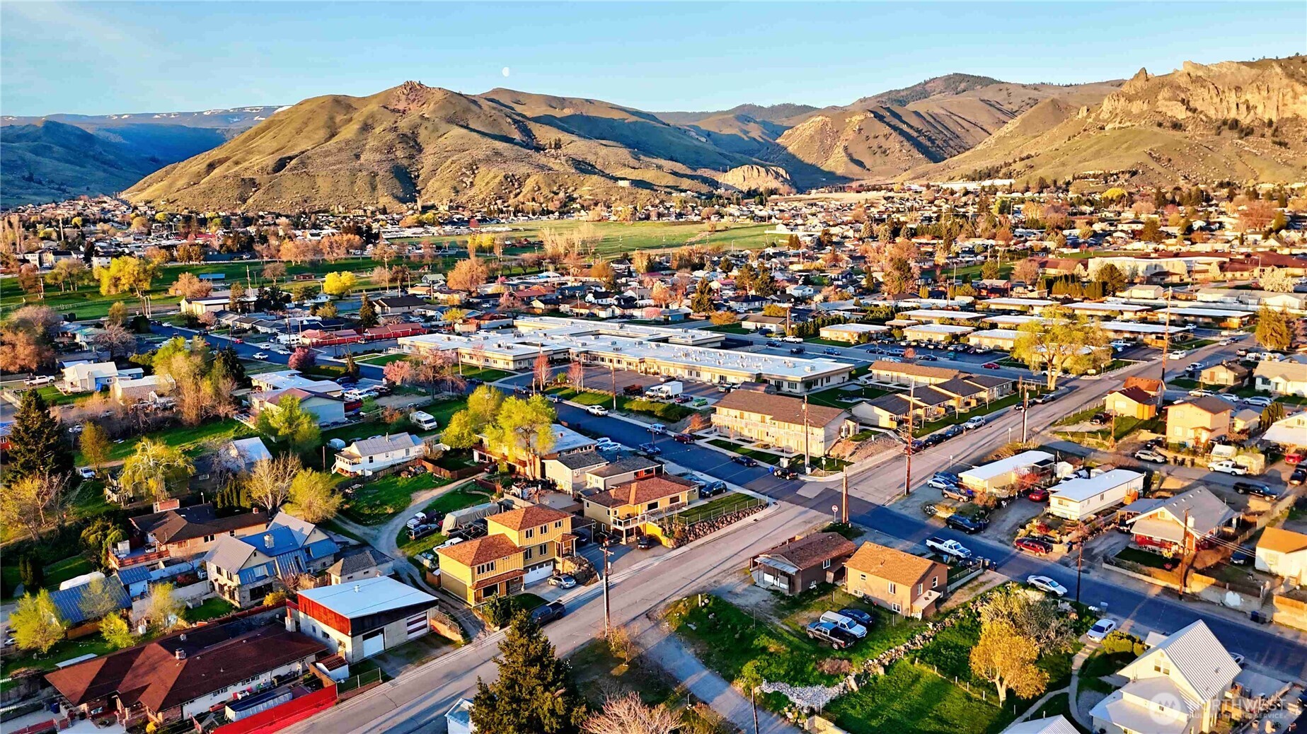 1201 Monitor Avenue Wenatchee WA 98801
