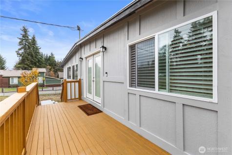 7415 100th Street E Puyallup WA 98373