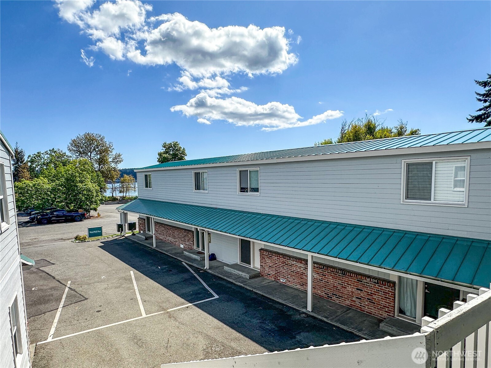 8755 Shore Place NW Silverdale WA 98383