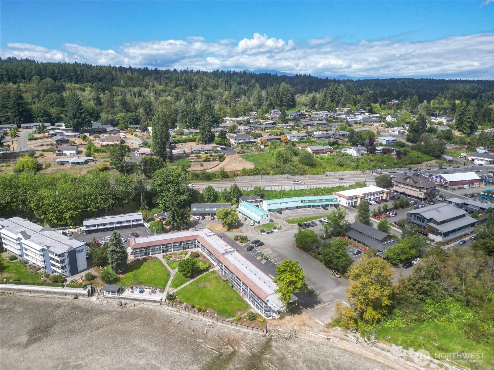 8755 Shore Place NW Silverdale WA 98383